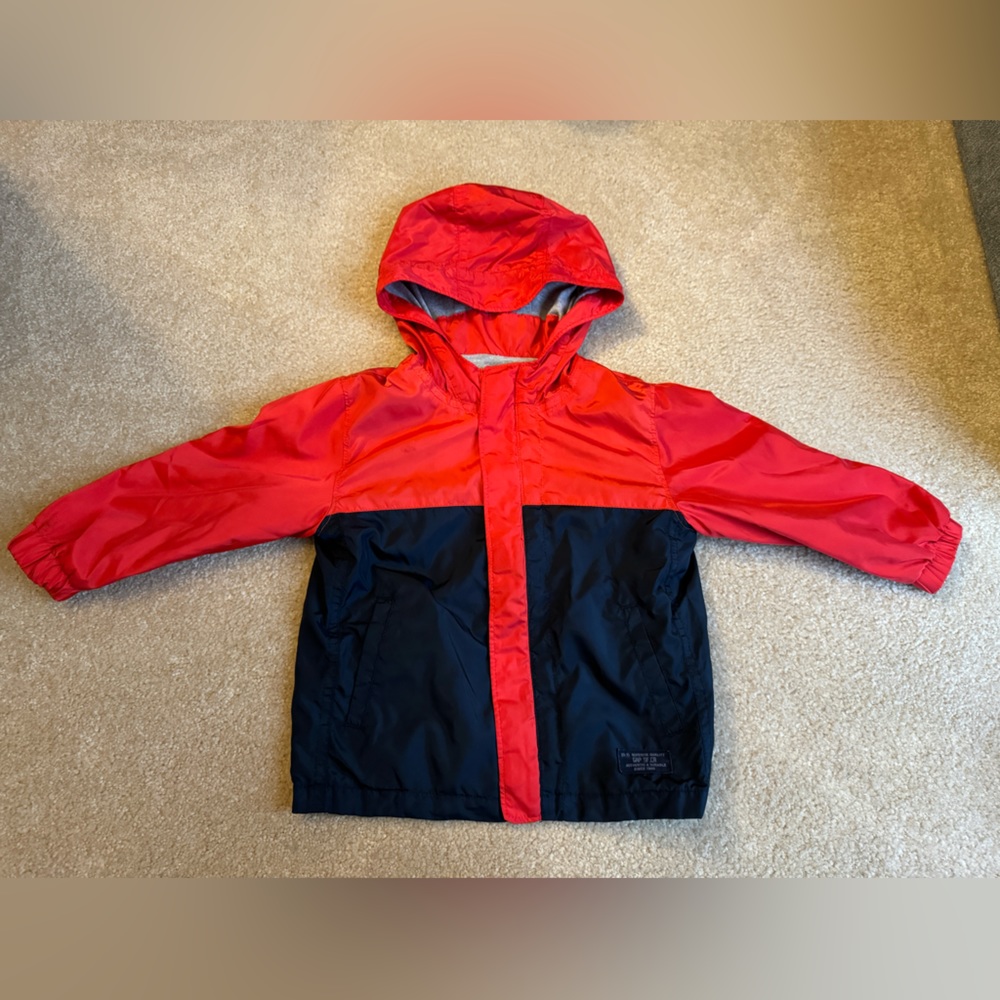 Gap Toddler Rain Jacket Size 2T